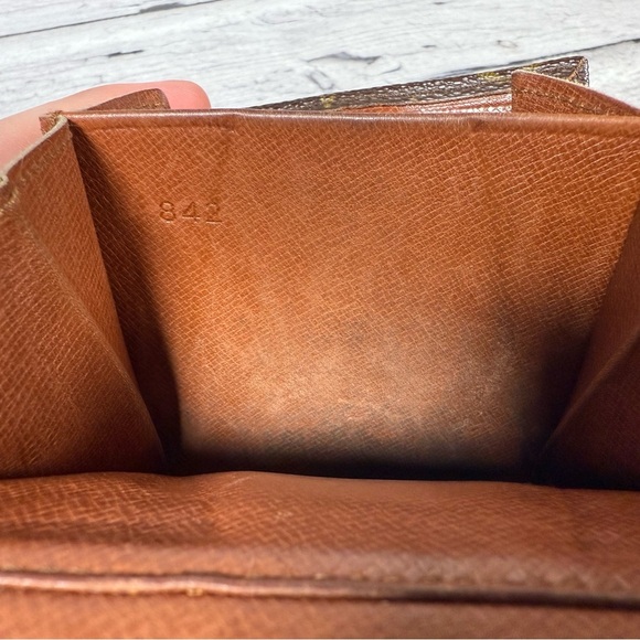 Louis Vuitton Portefeiulle Elise Trifold Wallet Monogram Canvas Leather - Picture 14 of 14